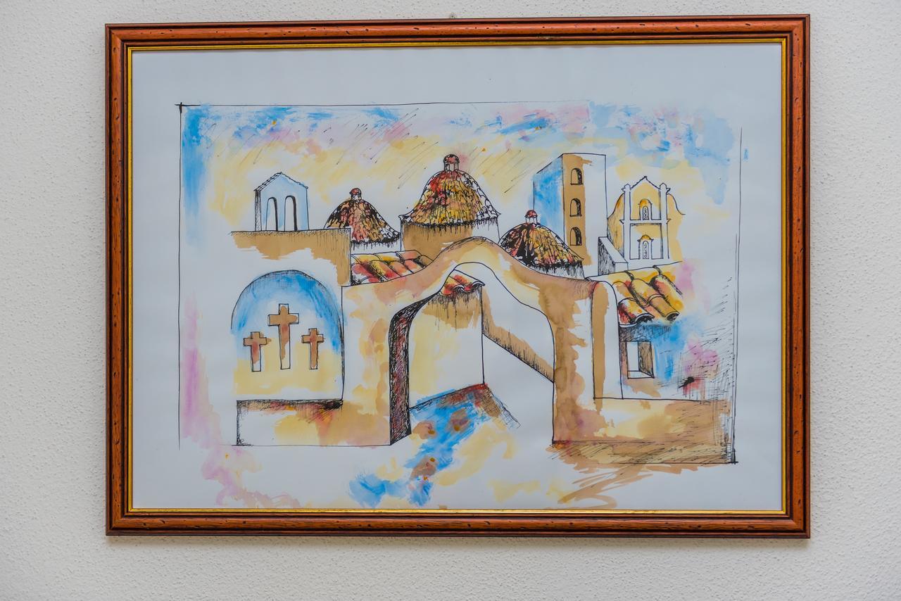 אורוסיי Faunele מראה חיצוני תמונה